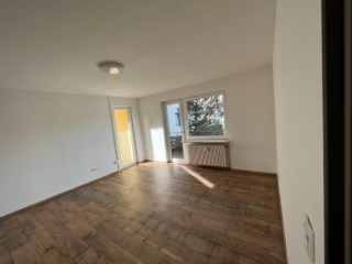 Anzeigenbild: unbefristet: 1 Zimmer mit 2x Balkon nahe Unterhaching Bf.