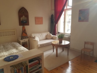 cozy clean fully furnished flat with balcony — photo 1