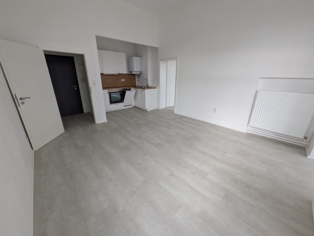 Helle 2,5‐Zi‐Altbauwohnung, Einbauküche, zeitnah frei, KM 680 € – Schlagvorder Straße 9, 49074 Osnabrück Innenstadt – Vorschaubild 2