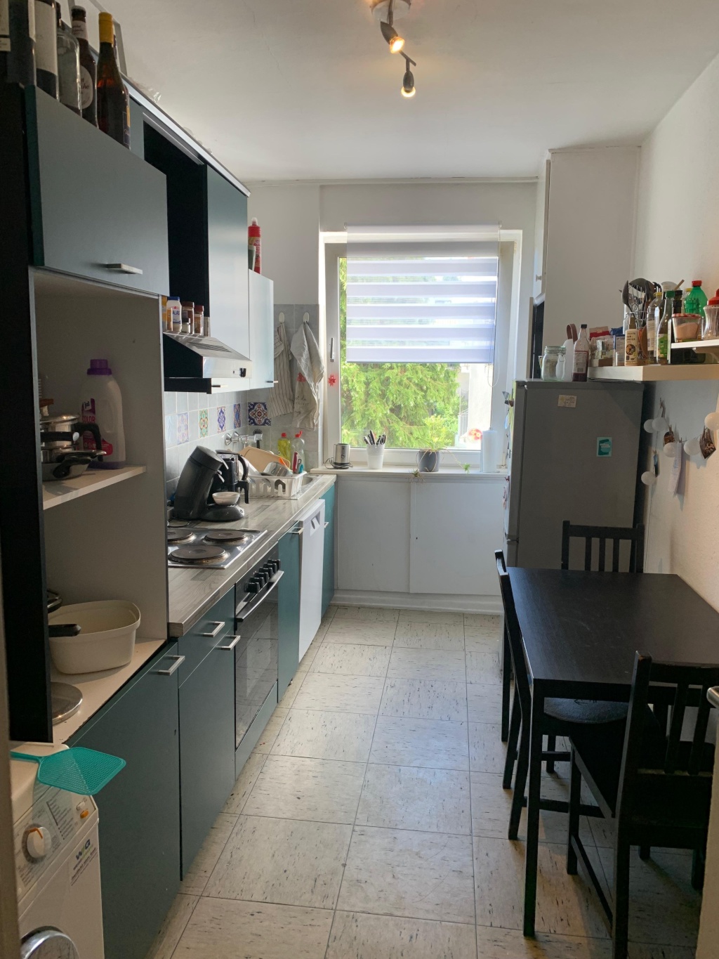 WG-Zimmer Braunsfeld Aachener Straße/ Gürtel - Küche