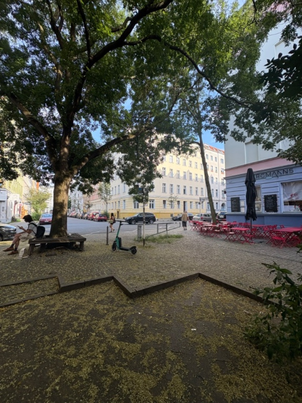 Zwischenmiete 6 Monate (Nov–Apr): Möblierte Altbauwohnung mit Balkon & Kamin im Bergmannkiez | 6-month furnished sublet: period apartment with balcony & fireplace – Solmsstrasse, 10961 Berlin Kreuzberg – Vorschaubild 16