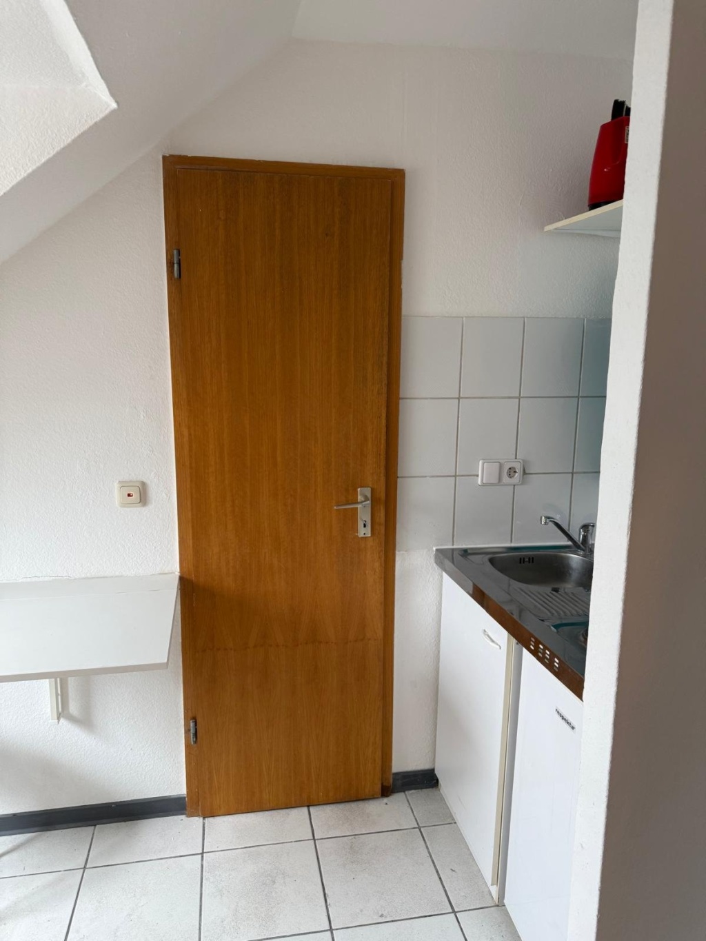 1-Zimmer-Appartement (Nr. 31) zu sofort zu vermieten- one-room-apartement (No.31) availble now – Bleichstraße 37, 64293 Darmstadt Darmstadt – Vorschaubild 12