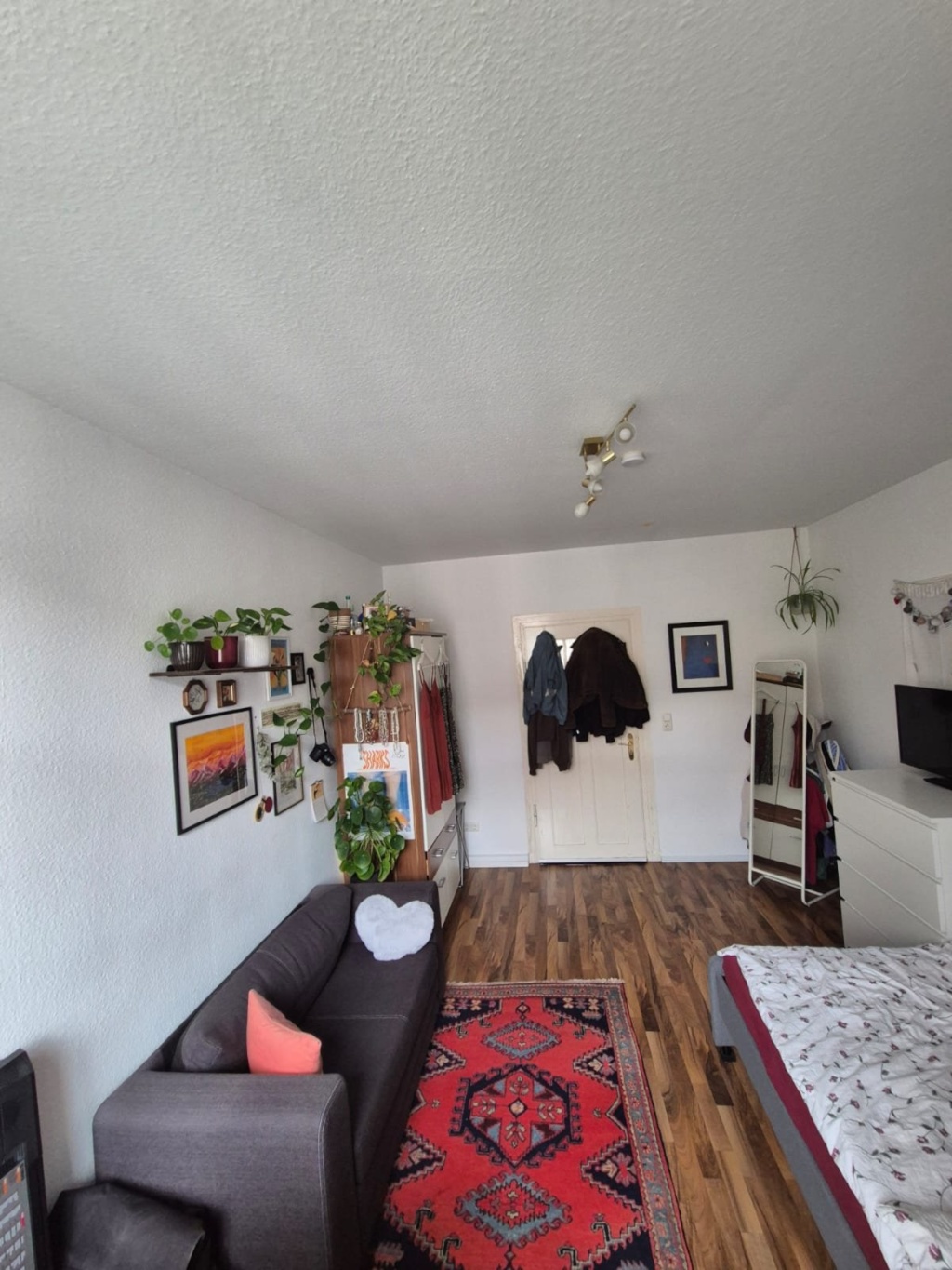 Flatshare Innenstadt Heinrichstraße 4a - Dein Zimmer