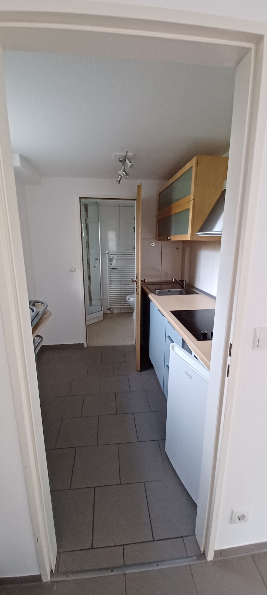 Apartment mit Einbauküche ... – Schmittgasse, 51143 Köln Zündorf – Vorschaubild 4