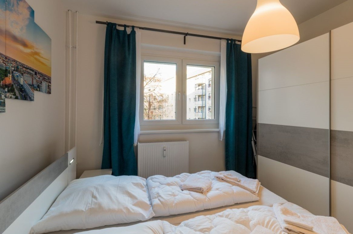 Möblierte 2-Zimmer Wohnung in Friedrichshain mit Anmeldung – Stralauer Allee, 10245 Berlin Friedrichshain – Vorschaubild 4