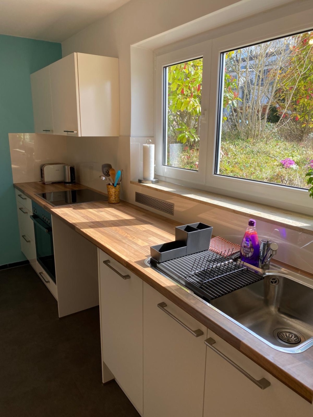 Bright, Furnished 2-Room Garden Apartment with Large Terrace in Prime Location in Tübingen – Martin-Crusius-Straße 3, 72076 Tübingen Wanne – Vorschaubild 11