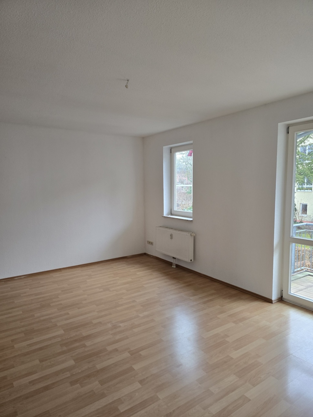 geräumige 2 Raum Wohnung mit Balkon und Parkplatz – Karl-Marx-Platz 3a, 17489 Greifswald Greifswald – Vorschaubild 7