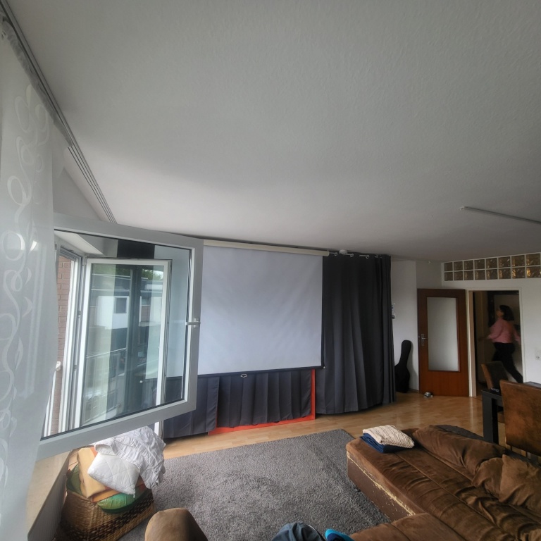 WG-Zimmer Unterbach Ahornstraße 17 - Bild 2
