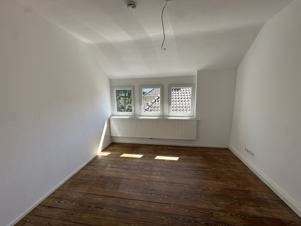2er WG mit Gemeinschaftszimmer und Balkon – Dieselstraße, 70469 Stuttgart Feuerbach – Vorschaubild 2