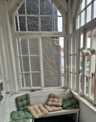 Imagen del anuncio: 1 Zimmer Wohnung mit Wintergarten