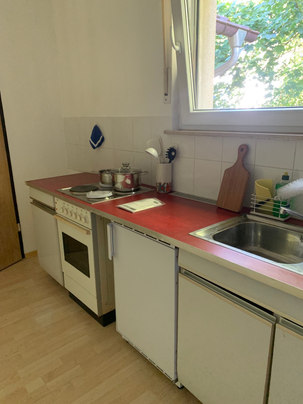 Möbliertes Zimmer mit eigener Küche und eigenem Bad an der Lichtwiese – ab 1. September – Jahnstraße 132, 64285 Darmstadt Paulusviertel – Vorschaubild 6
