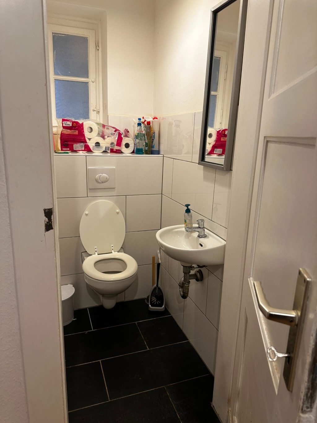 1 Zimmer in einer 3-Personen-WG – Graurheindorfer Straße, 53117 Bonn Castell – Vorschaubild 3