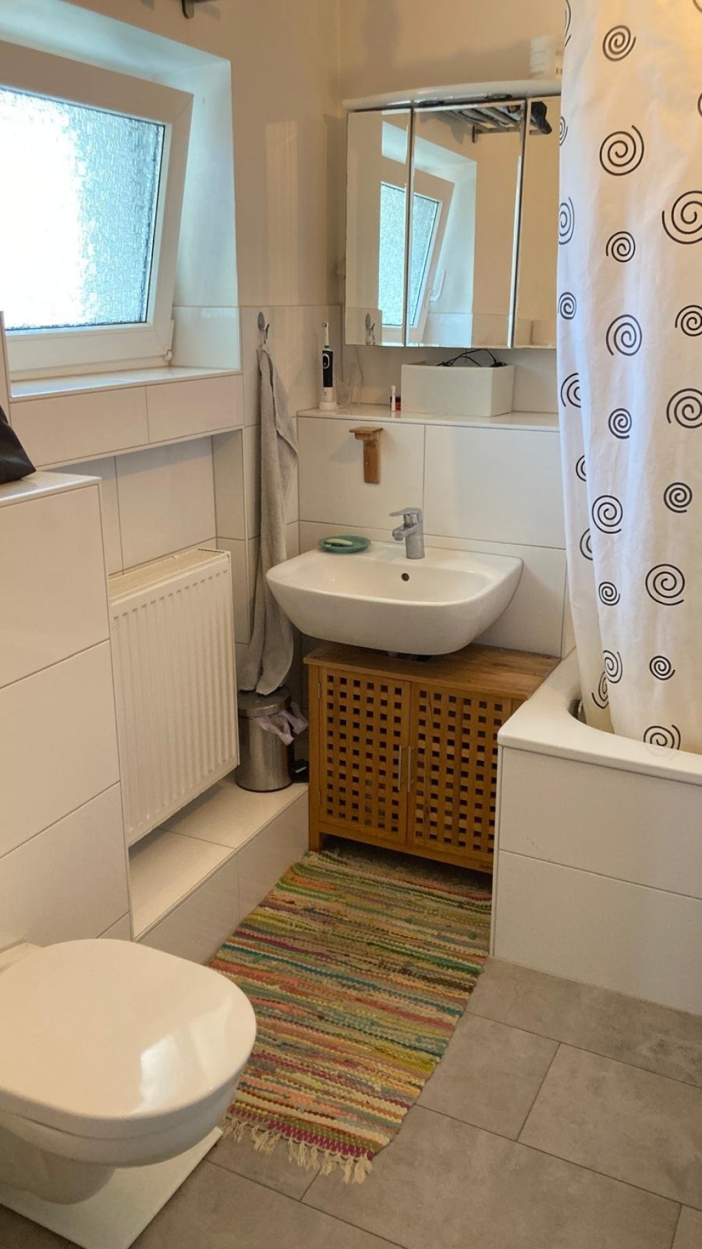 Möblierte 1-Zimmer-Wohnung zur Zwischenmiete in Köln Neustadt-Süd – Gabelsbergerstrasse 49A, 50674 Köln Köln – Vorschaubild 10