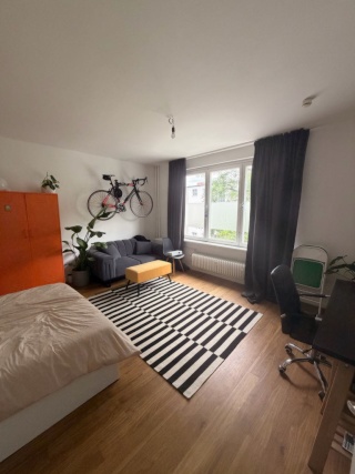 Kreuzberg - Entire 35m2 flat