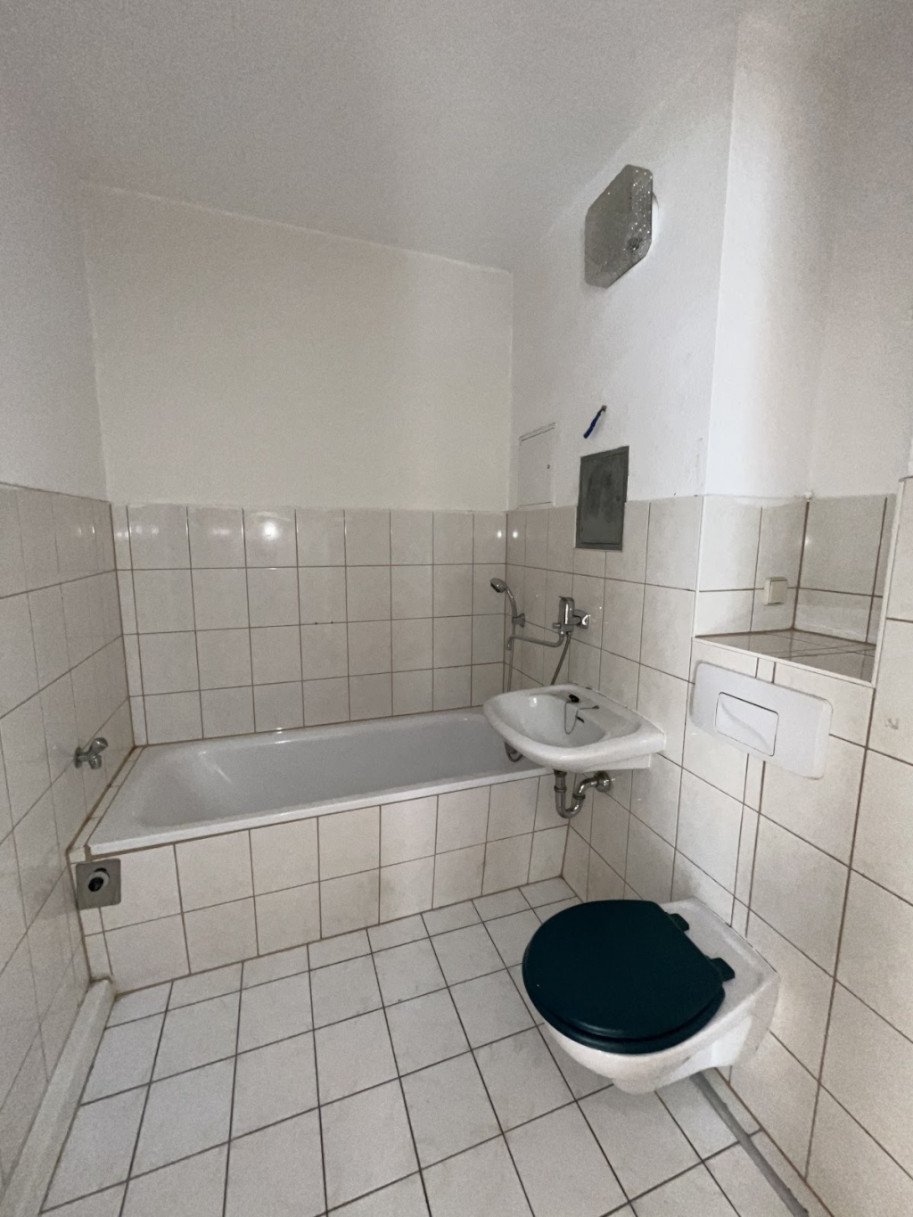 Wohnung Gera Kastanienstraße 5 - Badezimmer