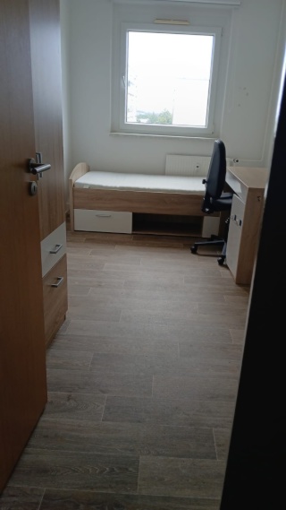 Anzeigenbild: A room in a 4 shared apartment