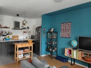 Schöne, helle Wohnung mit Balkon in toller Lage zur Zwischenmiete — photo 1