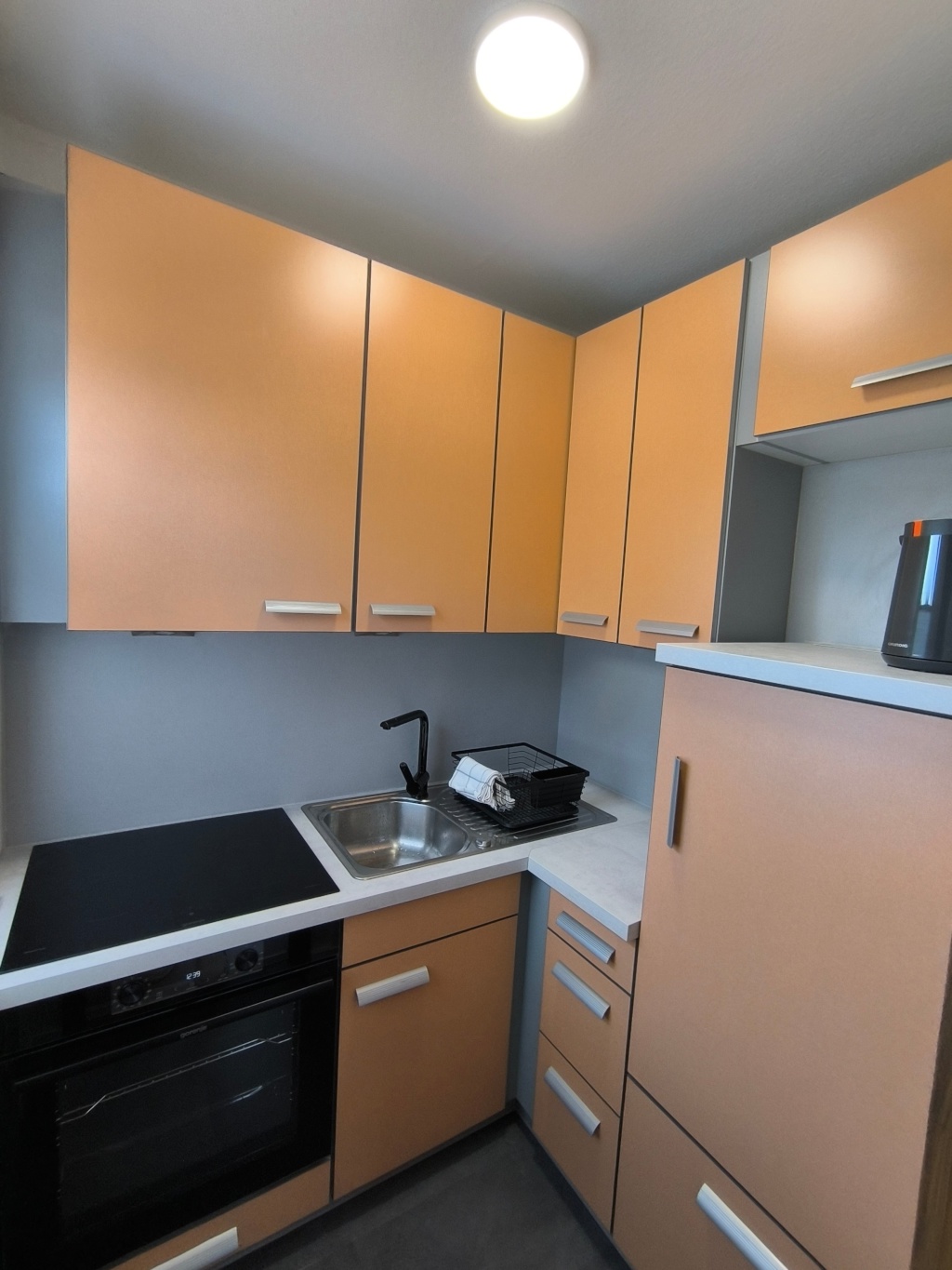 Möbliertes 1,5-Zimmer-Studentenapartment 40m2 mit Balkon in Bielefeld-Theesen – Kahler Krug 10, 33739 Bielefeld Theesen – Vorschaubild 10