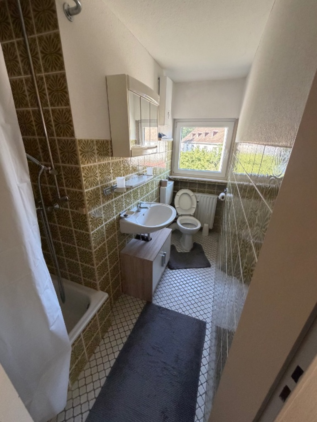 Möbelierte 2-Zimmerwohnung mit Küche und Bad (WG-geeignet) – Dümmerweg, 33104 Paderborn Schloß Neuhaus – Vorschaubild 15