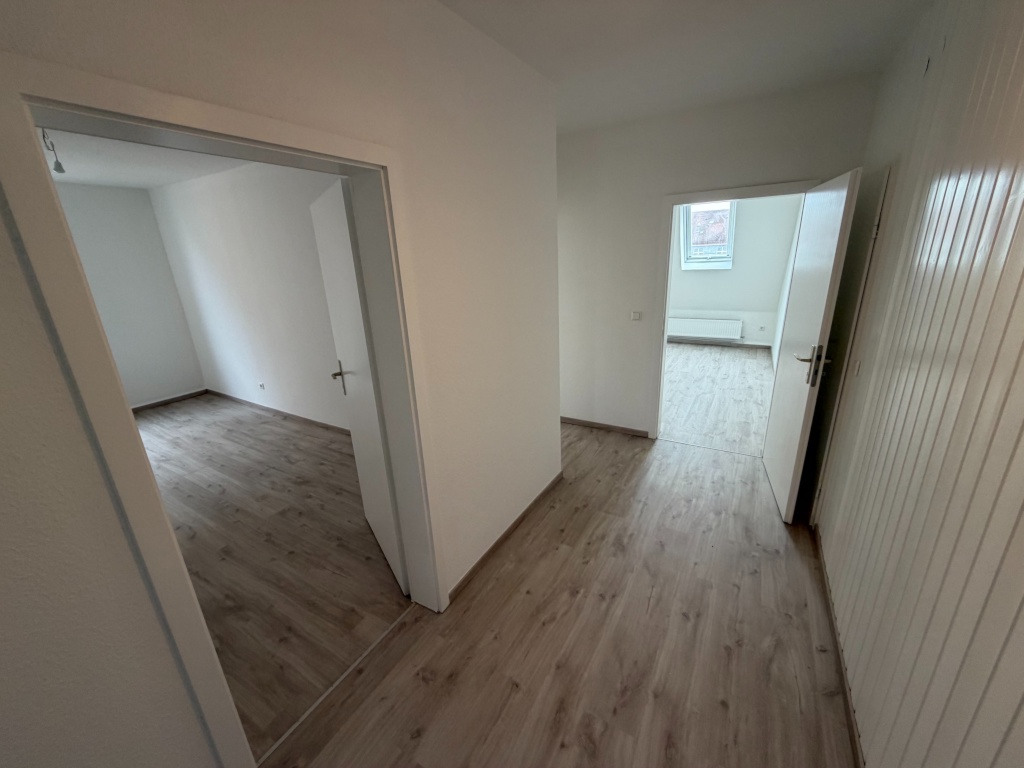 neu renovierte helle 3 Zimmer Wohnung in Stuttgart West zu vermieten – Schwabstrasse, 70197 Stuttgart West – Vorschaubild 3