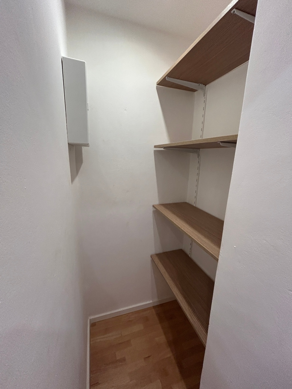 WG-Zimmer Milbertshofen-Am Hart Kantstraße 13 - Storage Room