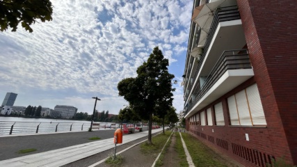 Möblierte 2-Zimmer-Wohnung mit Blick auf die Rummelsburger Bucht – Untermiete — photo 1
