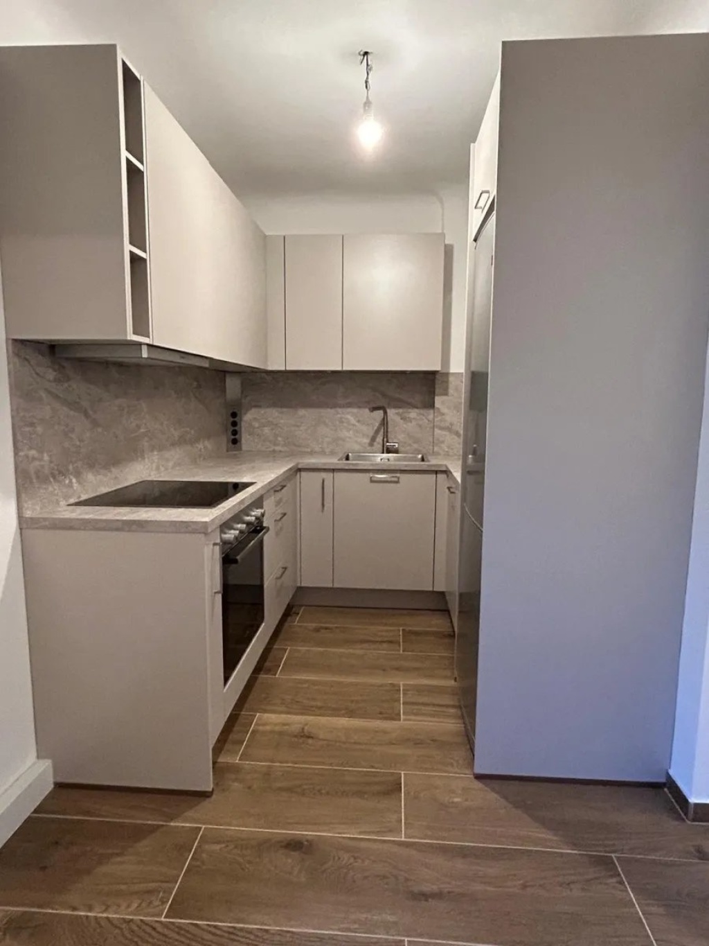 Moderne 2-Zimmer Wohnung in Top Lage – Emmastraße 75, 45130 Essen Rüttenscheid – Vorschaubild 2