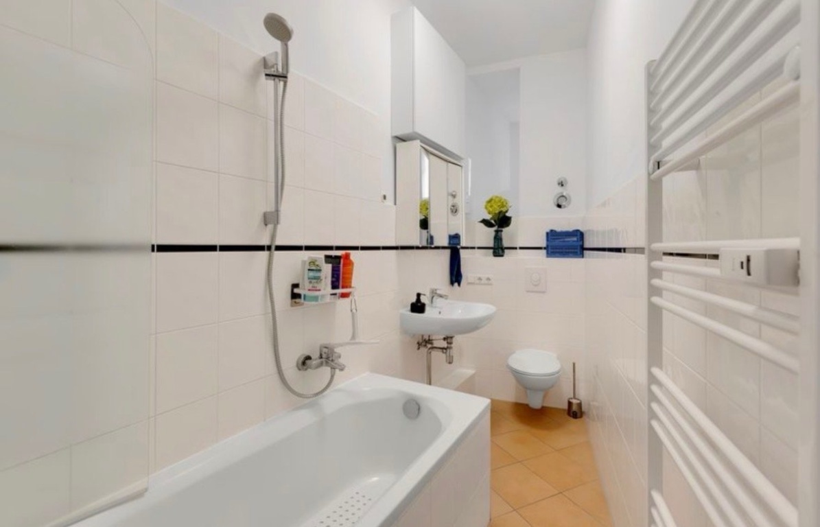 Bright & Spacious 70m2 Furnished Apartment in NEUKÖLLN next to Tempelhofer Feld – Warthestraße, 12051 Berlin Neukölln – Vorschaubild 12