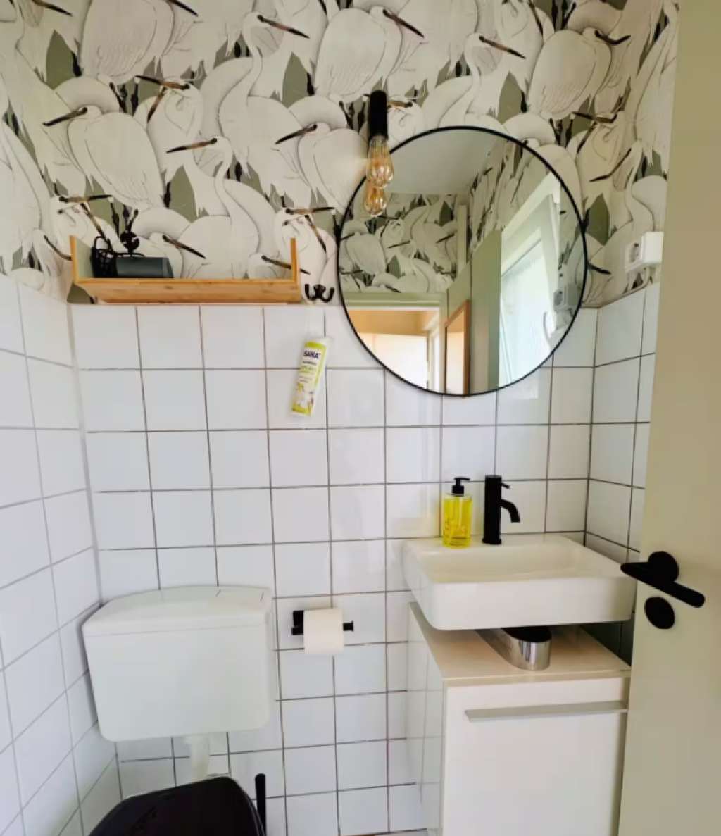 Komplett ausgestattetes Apartment Strom Internet Waschmaschine – Flensburgerstraße, 24106 Kiel Wik – Vorschaubild 3