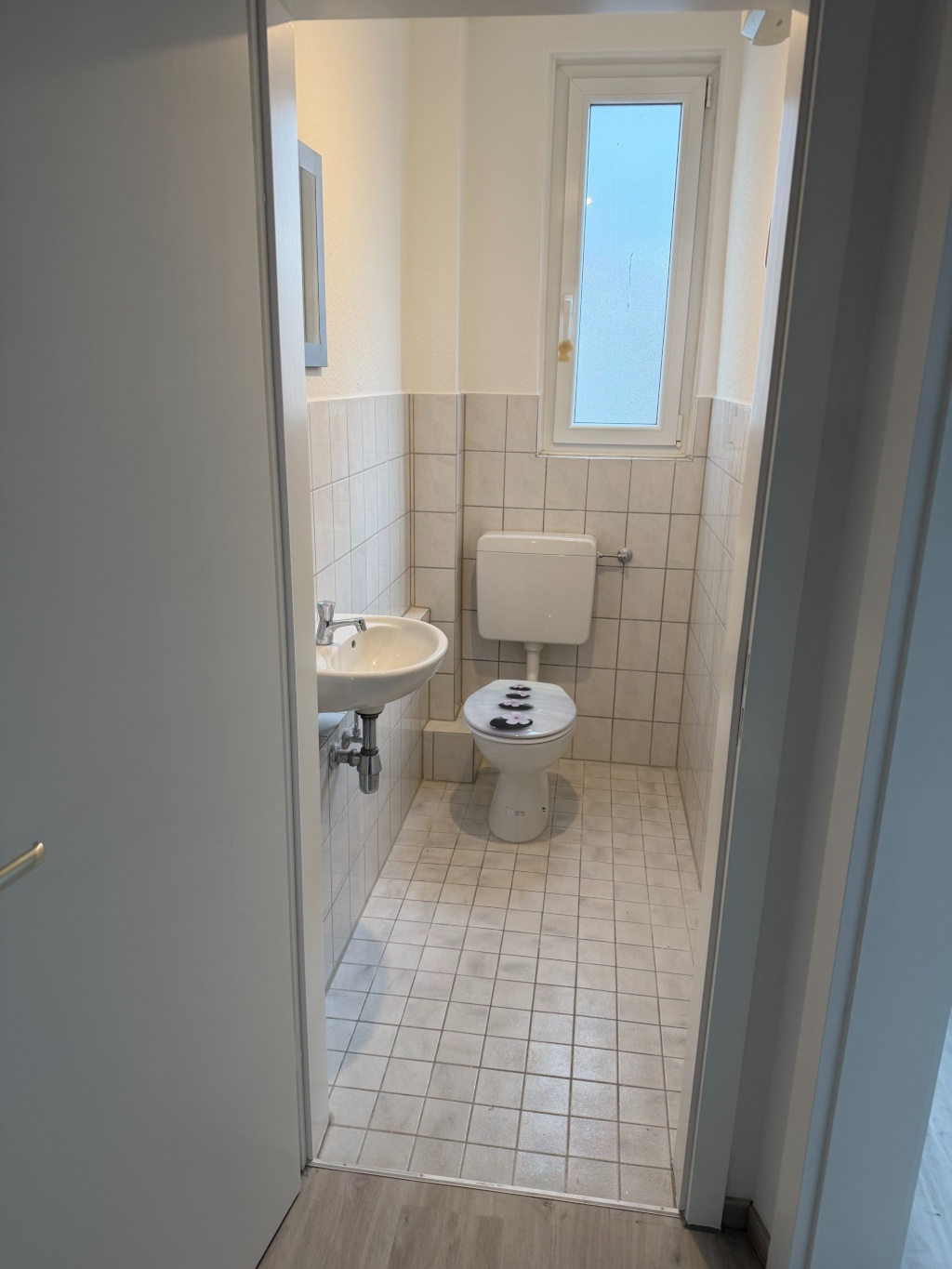 neu renovierte helle 3 Zimmer Wohnung in Stuttgart West zu vermieten – Schwabstrasse, 70197 Stuttgart West – Vorschaubild 10