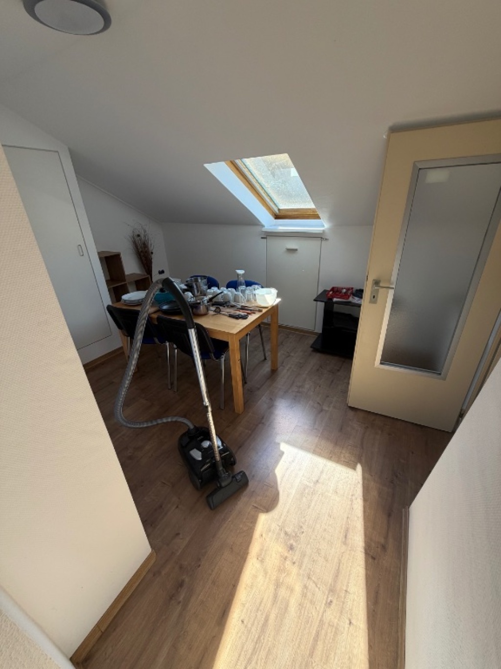 Möbelierte 2-Zimmerwohnung mit Küche und Bad (WG-geeignet) – Dümmerweg, 33104 Paderborn Schloß Neuhaus – Vorschaubild 6