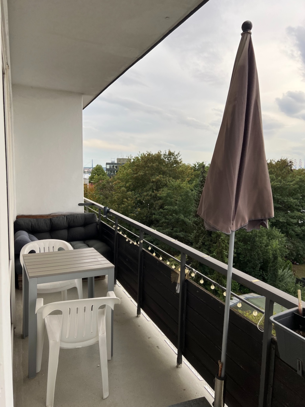 Möblierte 1-Zimmer-Wohnung in Altona zur Zwischenmiete | 08.09.–19.12. – Professor-Brix-Weg, 22767 Hamburg Altona-Altstadt – Vorschaubild 3