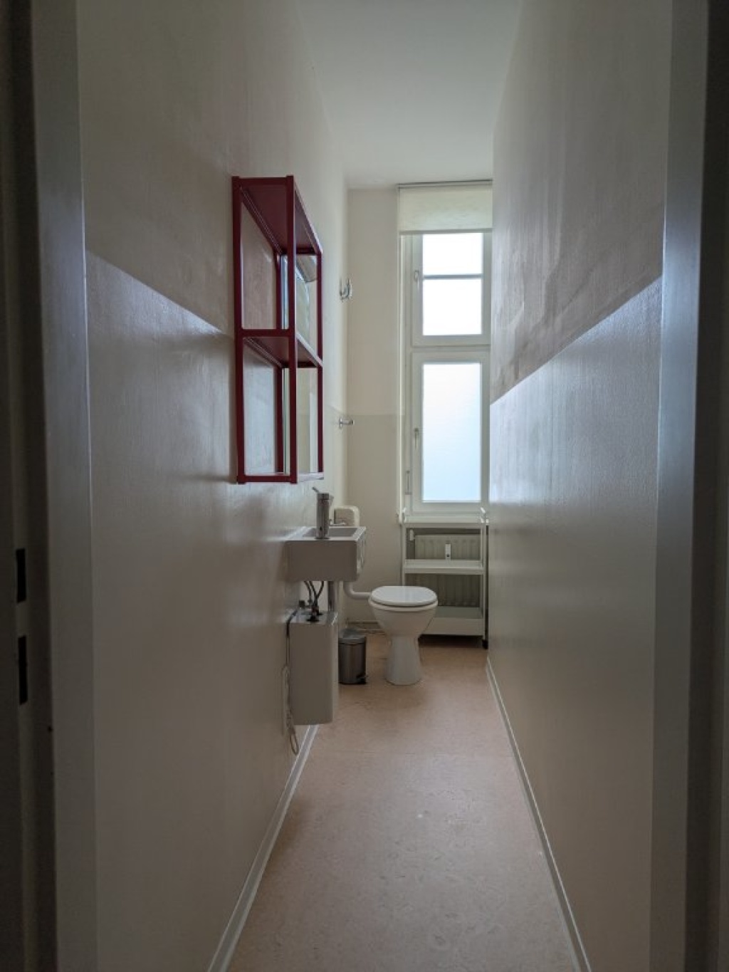 Büro / Arbeitsplatz / Atelier / NOT FOR LIVING – Danckelmannstr., 14059 Berlin Charlottenburg – Vorschaubild 4