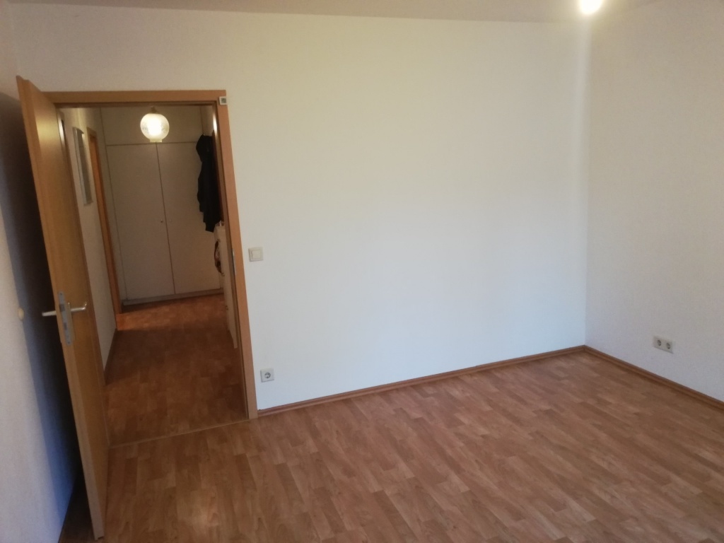 WG-Zimmer Neuhausen-Nymphenburg Dachauerstrasse Nähe Goethe Institut - Flur