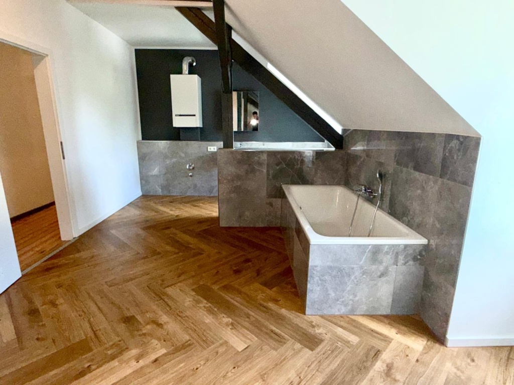 Ideal für 2er-WG | Modern sanierte DG-Wohnung in Aachen | voll möbliert | XXL-Bad – Triererstr. 398, 52078 Aachen Aachen – Vorschaubild 10