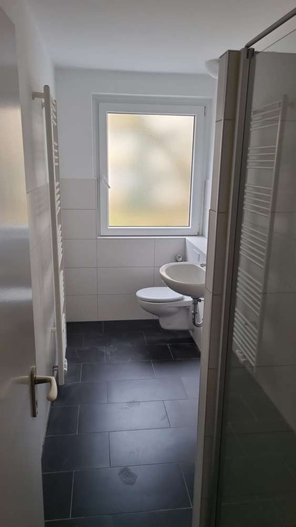 3-Zimmer-Wohnung für Studenten-WG | ca. 320 € p. P. | Balkon & Garten | Uni-Nähe – Tilsiter Straße 30, 31141 Hildesheim Marienburger Höhe – Vorschaubild 7
