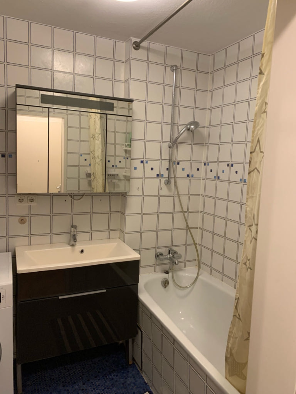 WG-Zimmer Thalkirchen-Obersendling-Forstenried-Fürstenried-Solln Bellinzonastraße 21 - Bathroom