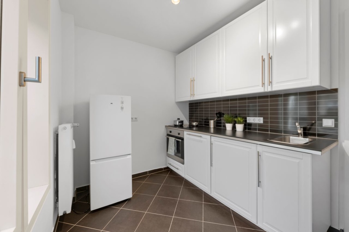 Privates Zimmer in einer Wohngemeinschaft in der Friedrichstraße – Friedrichstraße, 10117 Berlin Mitte – Vorschaubild 2