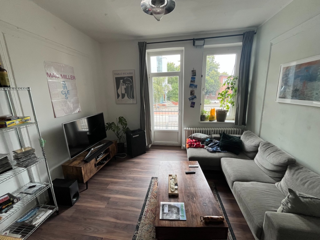 2 Zimmer in einer 3er-WG in Kiel! (Suche deutschsprachige Mitbewohner)