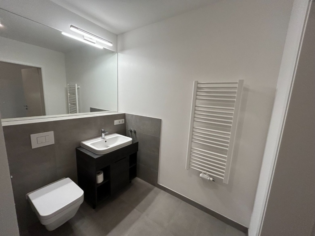1-Zimmer-Wohnung Berlin Biedenkopfer Straße 54 - Modernes Badezimmer