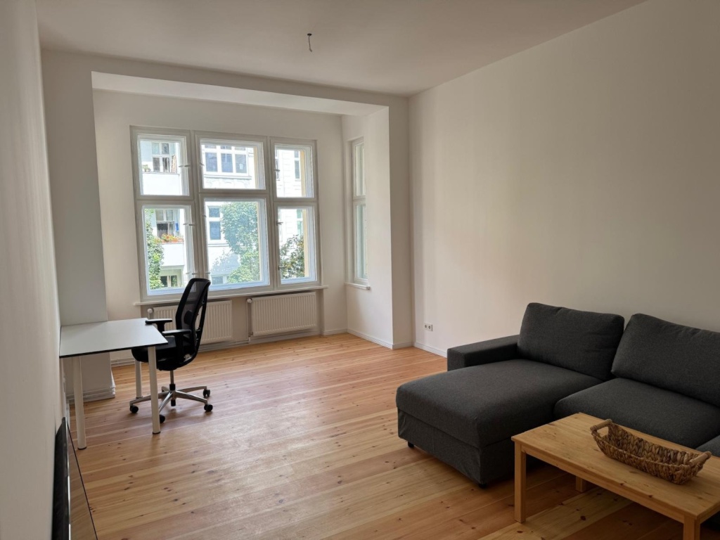 Newly renovated furnished 2-room apartment (approx. 70 m2) with balcony – Paul-Robeson-Straße, 10439 Berlin Prenzlauer Berg – Vorschaubild 11