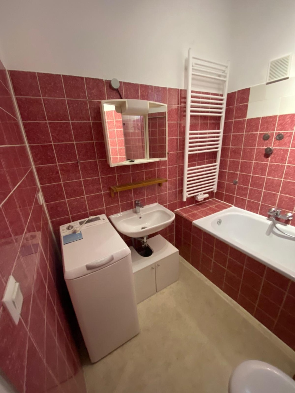 Helle 1,5 Zimmer Wohnung zur Untermiete (Oktober 26- März 27) – Lothringer Straße 32, 65195 Wiesbaden Westend – Vorschaubild 6