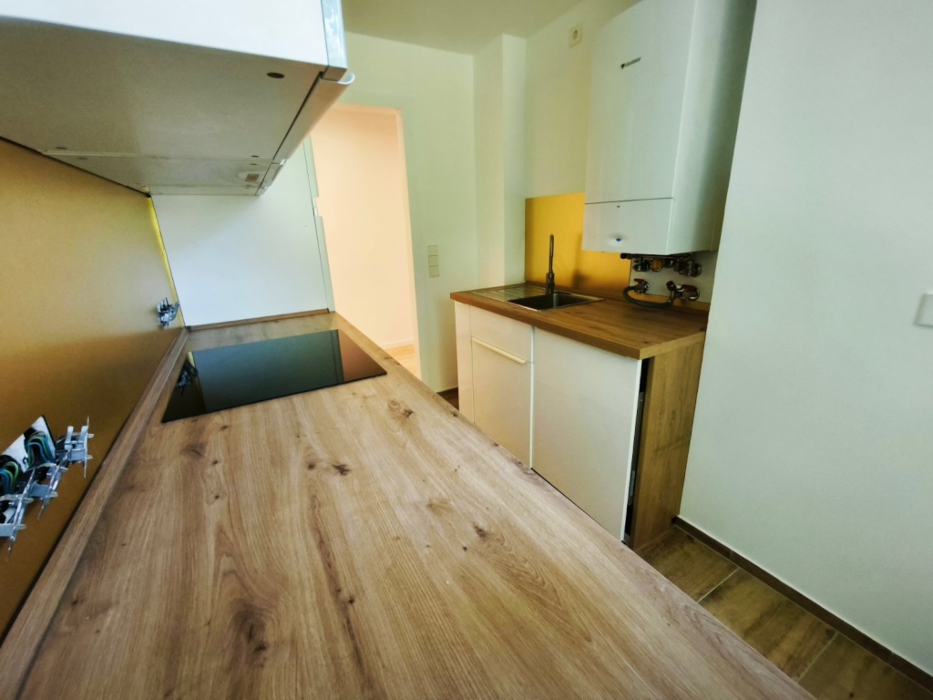 Wunderschöne, frisch renovierte 3-Zimmer-Wohnung mit Balkon & Einbauküche – Burgstr 51, 70569 Stuttgart Kaltental – Vorschaubild 7