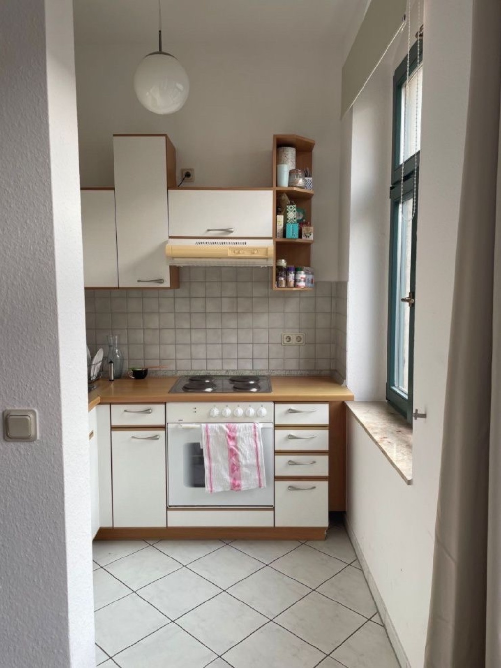 Wunderschöne, voll möblierte 1-Zimmer-Wohnung in Dresden-Neustadt - 700€ warm (Nur an Frauen / FLINTA) – Helgolandstraße, 1097 Dresden Neustadt – Vorschaubild 4