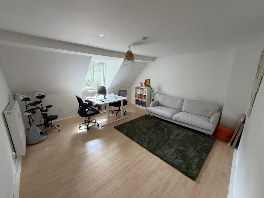Möblierte 2-Zimmer-Wohnung in der Südstadt – 3 Wochen Zwischenmiete