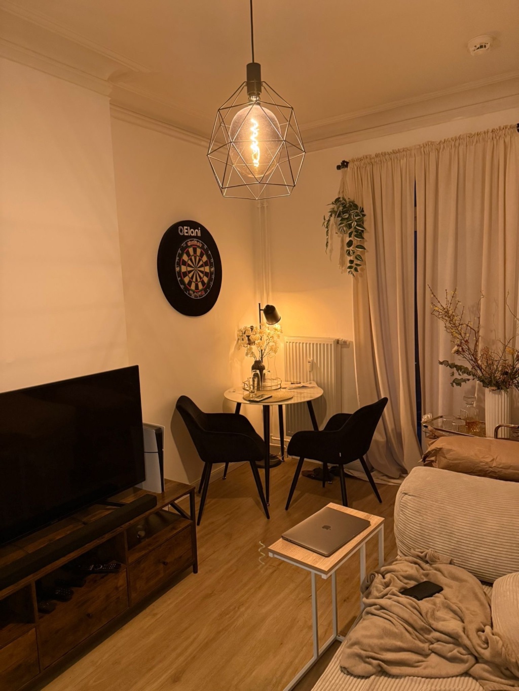 Schöne zentrale 2-Zimmer-Wohnung Anfang September zu vermieten
