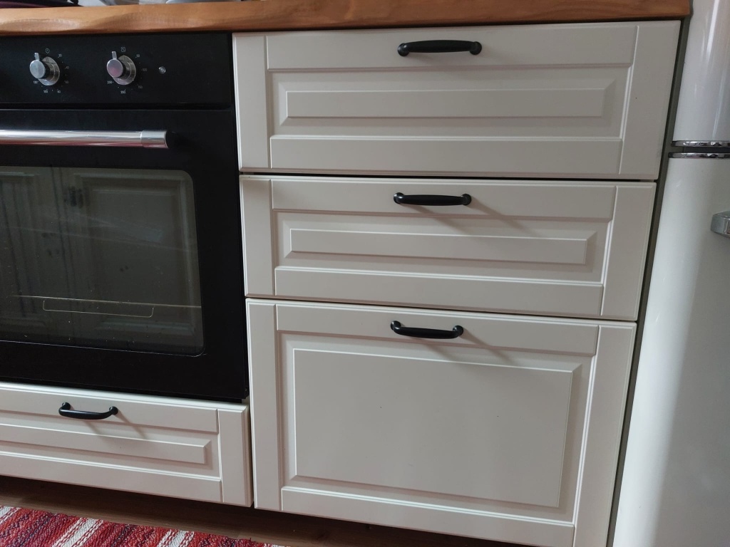 Flat Hombruch Domänenstraße - Einbauküche mit Echtholzarbeitsplatte