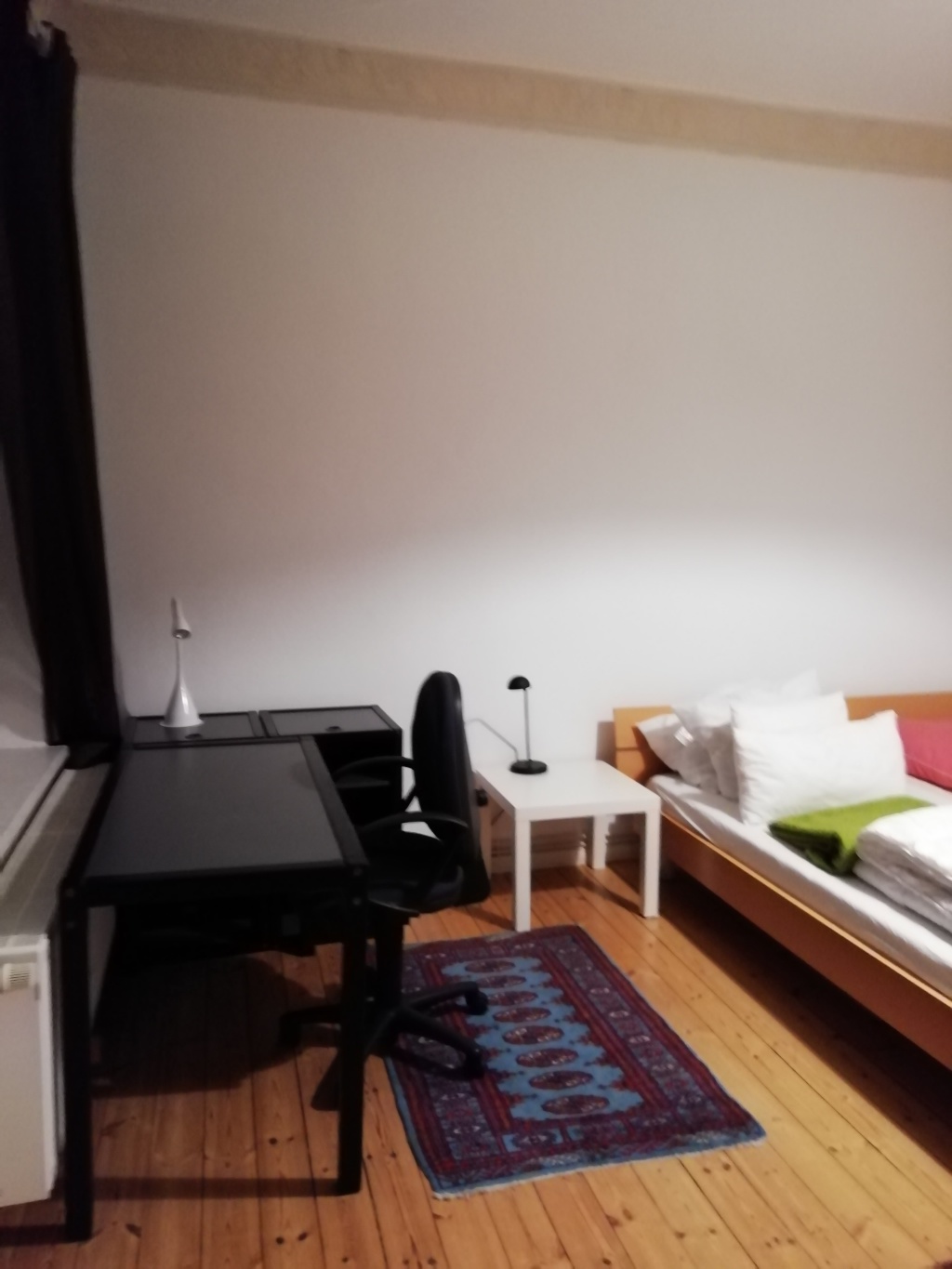 Wohnung Köpenick Gutenbergstr. 13 - Arbeitsplatz im Schlafz.