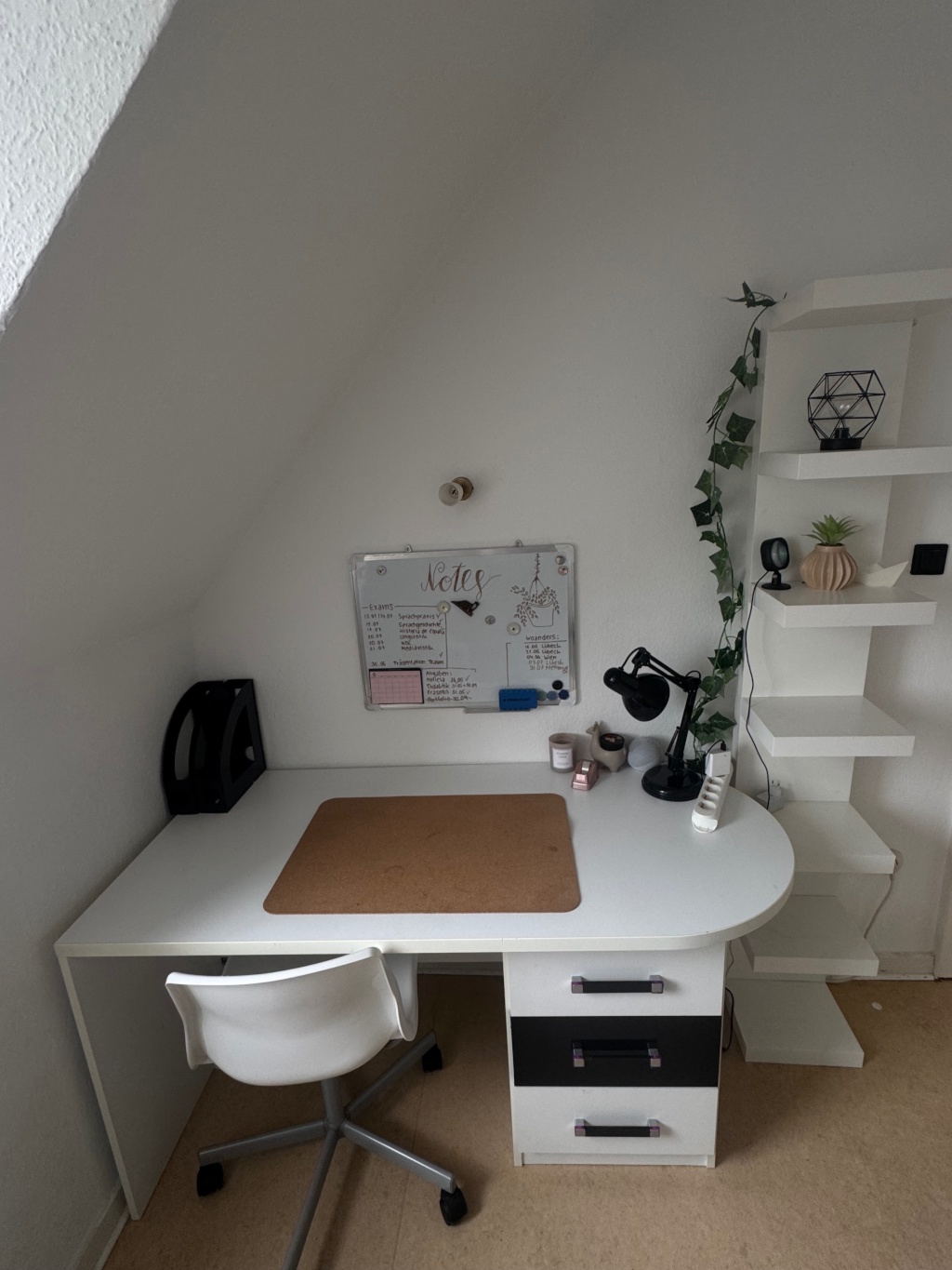 2-Zimmer Wohnung mit Balkon – Von-Ossietzky-Straße 13, 37085 Göttingen Oststadt – Vorschaubild 2