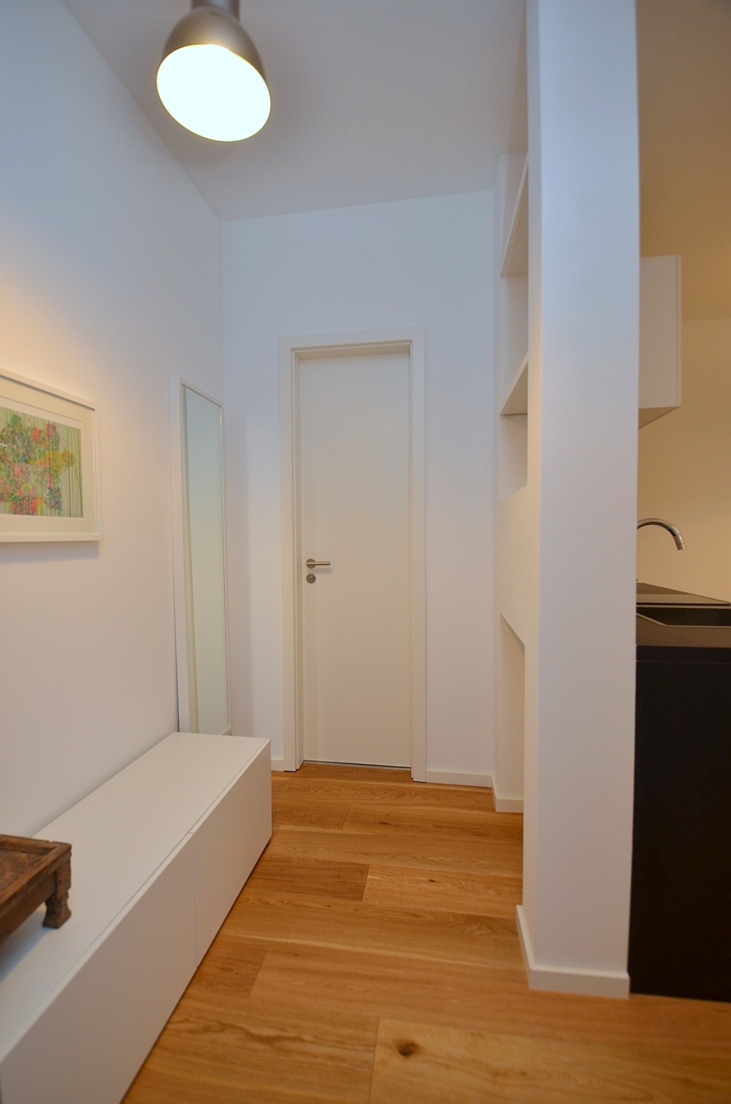 tolles möbliertes Apartment in Stuttgart-Weilimdorf frei ab 01.09. 2026 – Glemsgaustr. 42, 70499 Stuttgart Weilimdorf – Vorschaubild 3